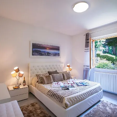 Villa Lakecomo - Ritrovo